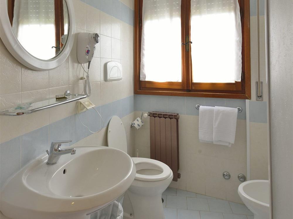 Hotel Attico Chianciano Terme Zewnętrze zdjęcie