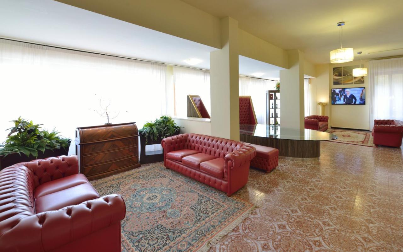 Hotel Attico Chianciano Terme Zewnętrze zdjęcie