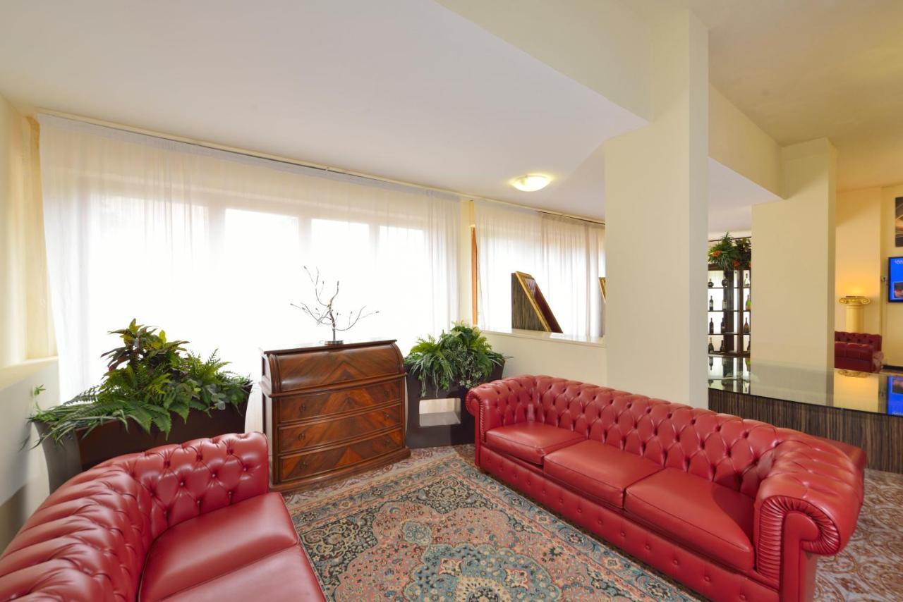 Hotel Attico Chianciano Terme Zewnętrze zdjęcie